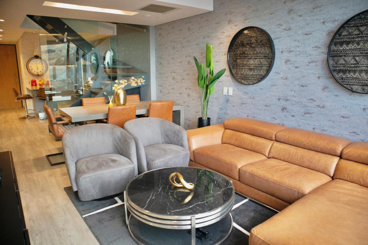 1617 Penthouse/apartment Apartment
